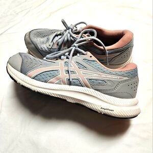 ASICS Gray and Pink Athletic Sneakers. Used Good Codition.
